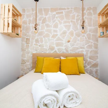 Apartment Amelie Old Town