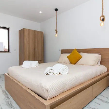 Amelie Old Town * אלבופיירה